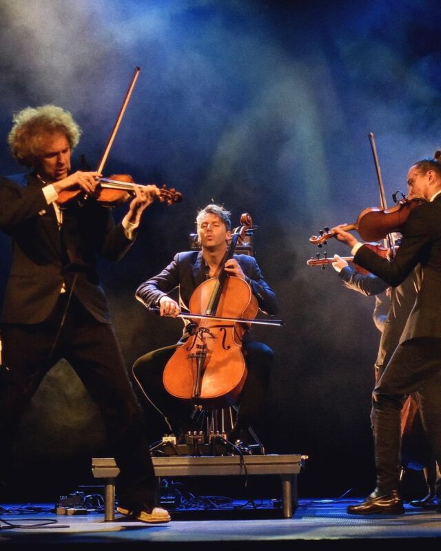 1,2,3,4 or 5? Playing with shadows at Terminal Kultury Gocław - Warsaw!

Next -> join VOŁOSI on our way to London! We will visit iconic BBC, then perform for you live in spectacular acoustics of @stmartininthefields !

1 - foto by @adam_krajewski_foto 
2 - video by @good_to_be_beetroot 
3 - foto by @agnieszka.wlachos 
4 - video by @nadrogrozstaju 
5 - foto by @agnieszka.wlachos 

#volosi #shadows #music #emotions #immersive #newmusic #photography #mood #concertphotography #vołosi